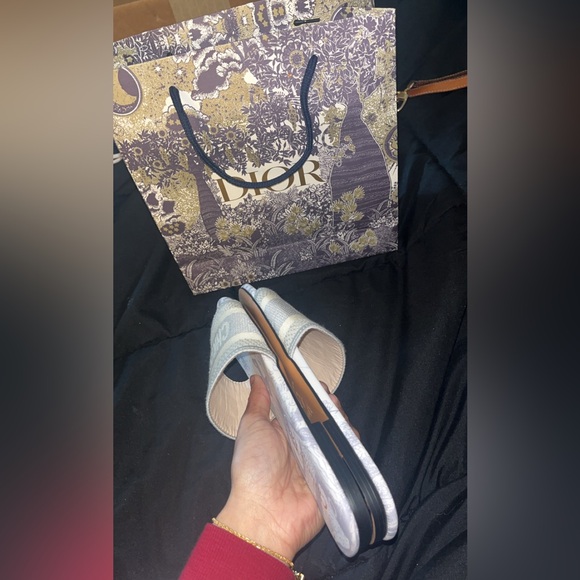 SOLD!!!!!!!! - Picture 2 of 11